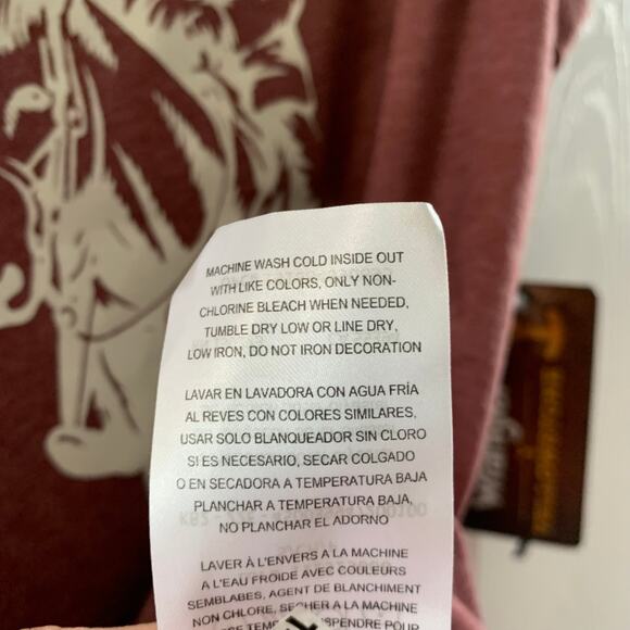 Wrangler x Yellowstone NWT Red Heathered Graphic Tank Small - Picture 9 of 10